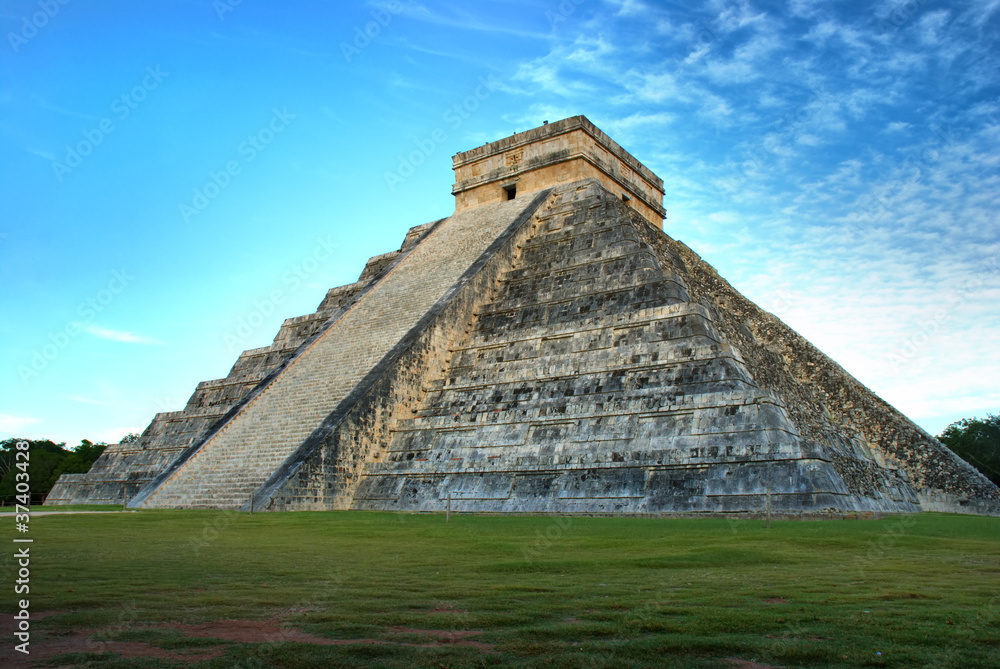 Pyramid of Kukulcan in Chichen Itza near Cancun, Mexico