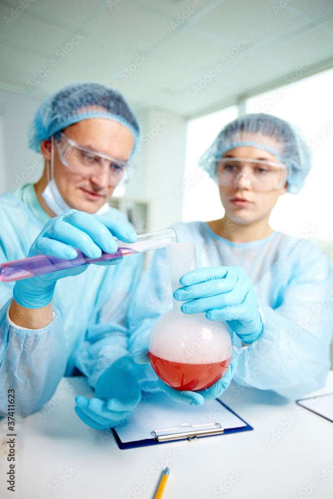 Mixing up two substances Mixing up two substances