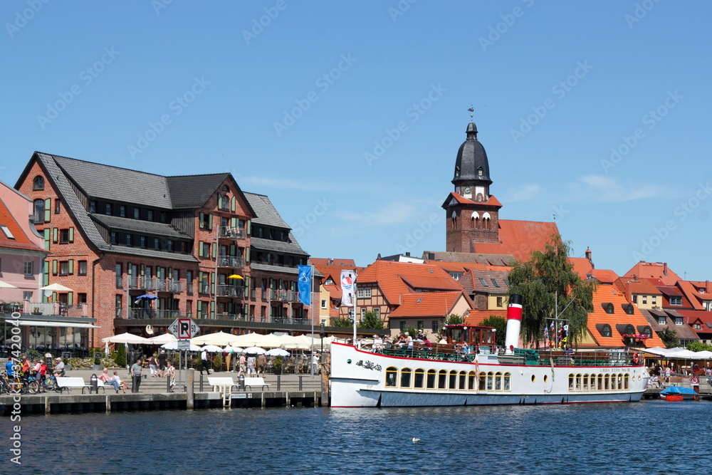Waren/Müritz Stadthafen