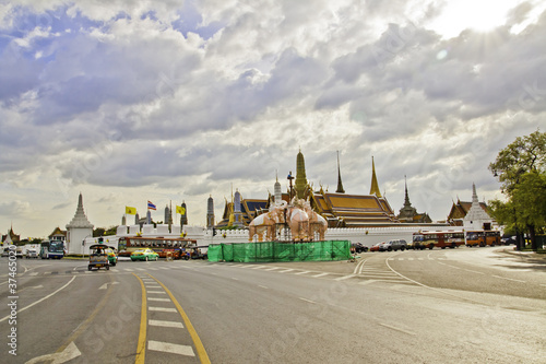Phra Kaew Temple (Thai Royal temple)