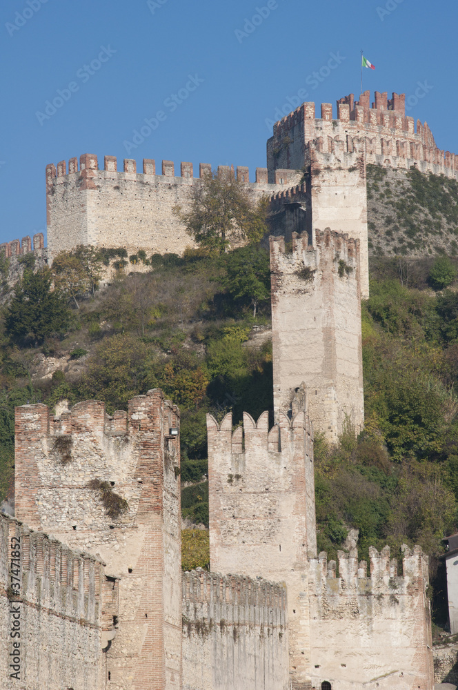 Castello di Soave Castello di Soave