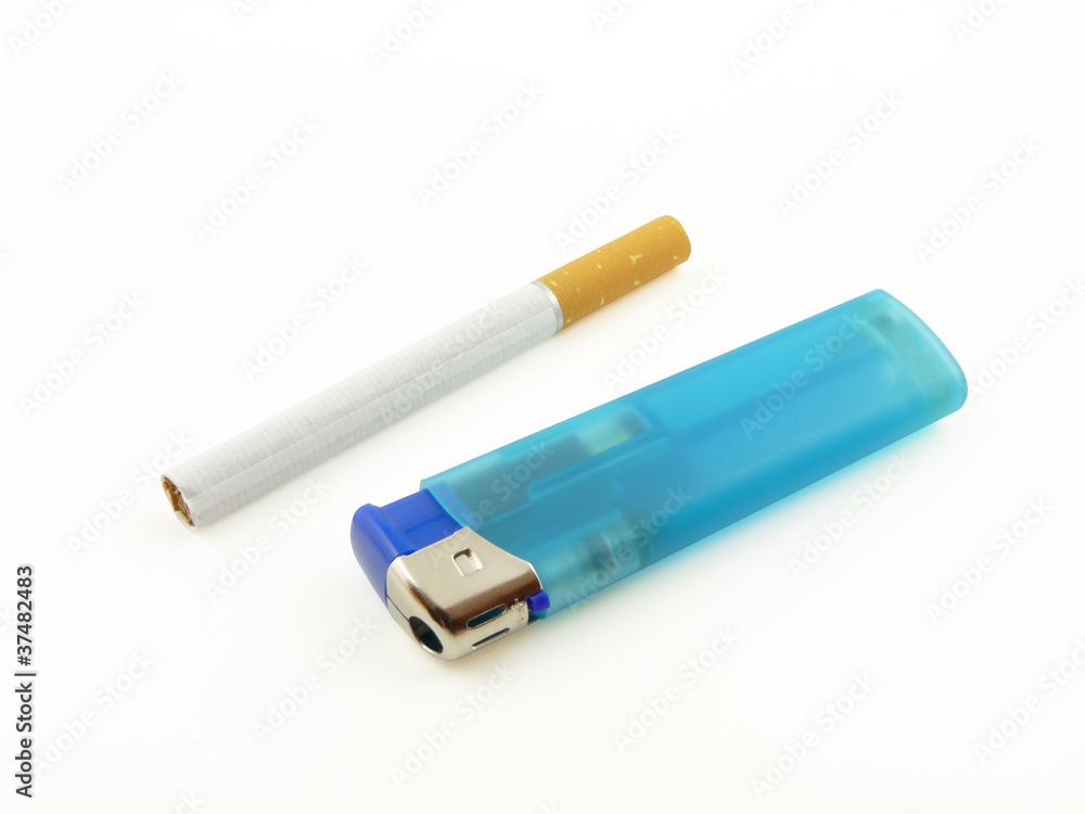 Briquet et Cigarette Briquet et Cigarette