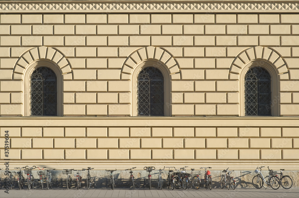 Renaissance Architecture with Bikes