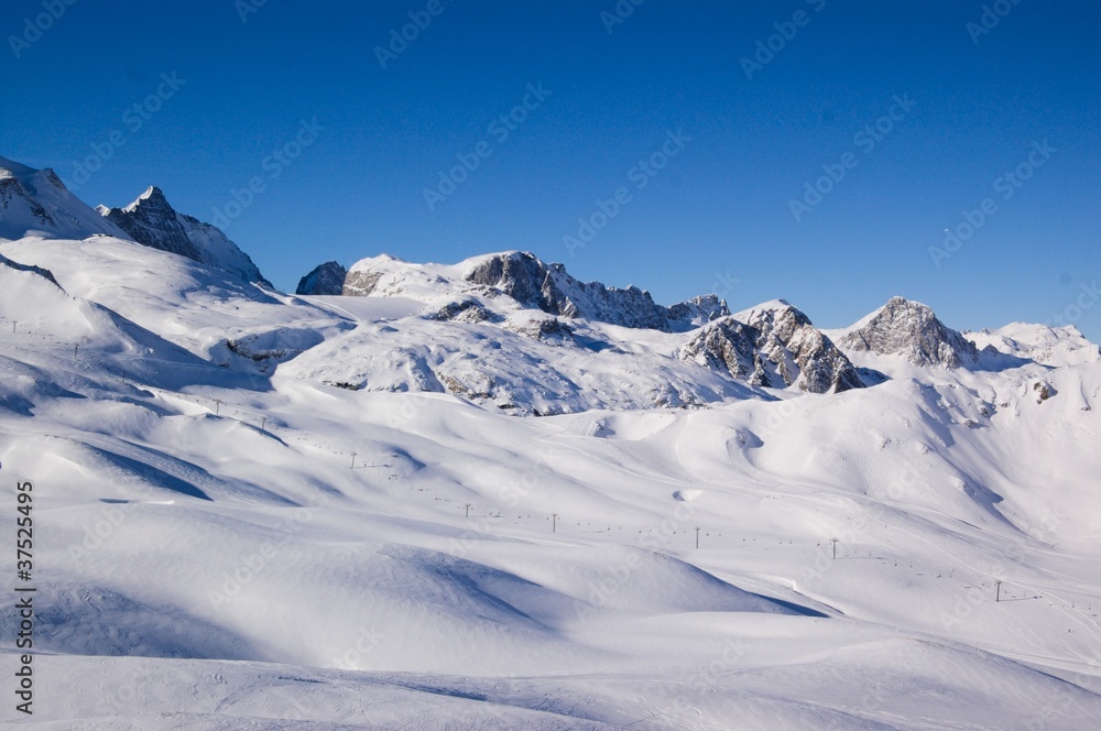 Obraz premium winter high mountains