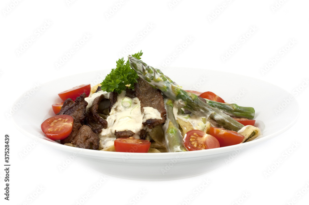 Pasta with beef and asparagus Pasta with beef and asparagus
