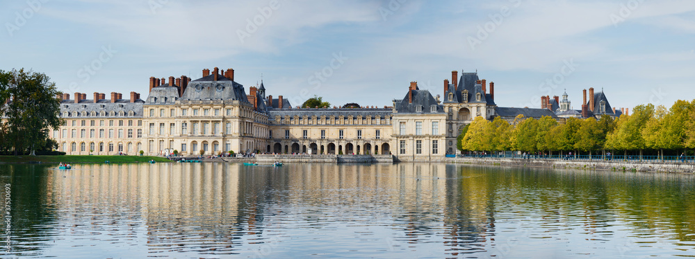 Palace And Pond In Fontainebleau