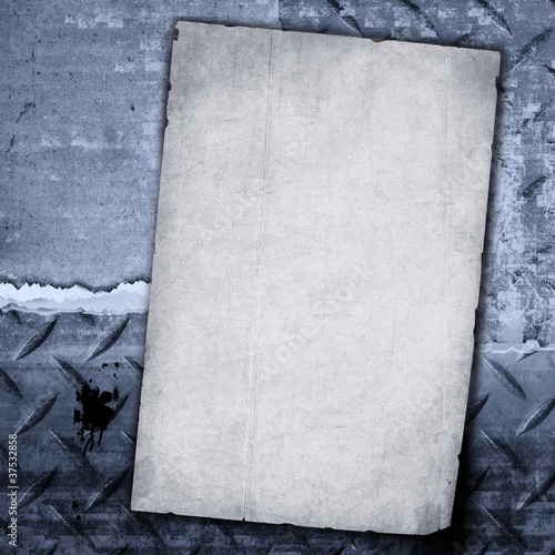 Old blank paper on diamond plate background