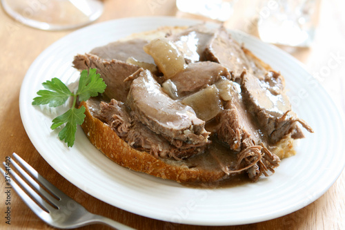 Hot Roast Beef Sandwich