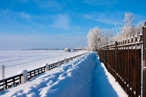 Winter  scenery © elen_studio