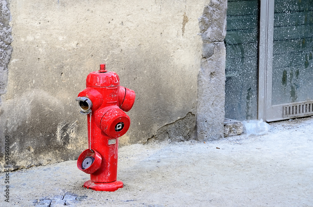 Fototapeta premium bouche incendie,rouge,pompiers,catastrophe,secours