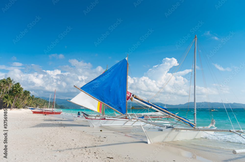 Obraz premium sailing boats