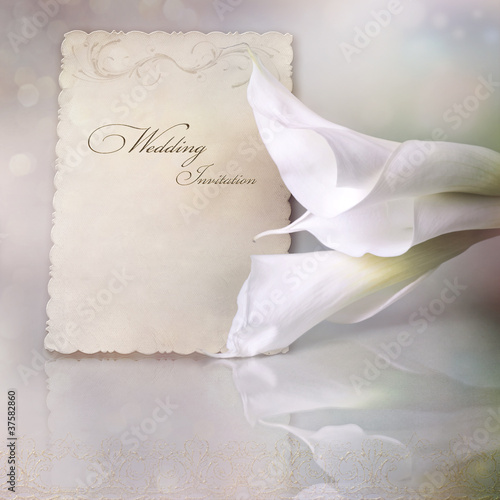 Fototapeta Naklejka Na Ścianę i Meble -  Wedding invitation card with calla lilies