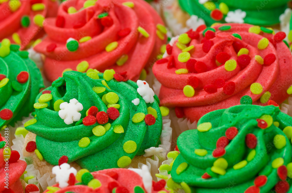 Red and Green Cupcakes