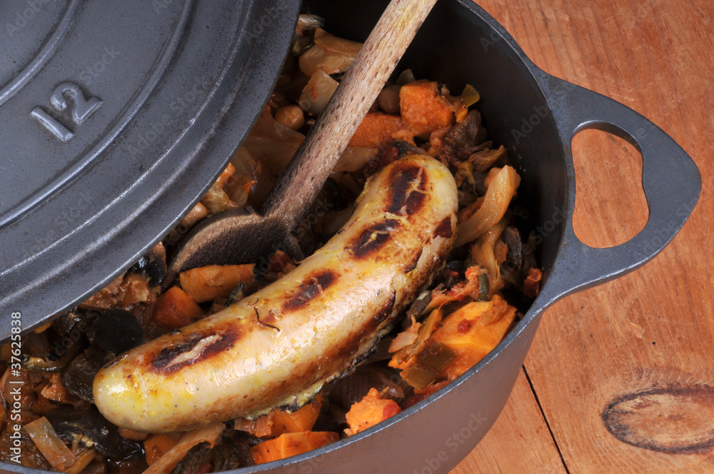 Boudin blanc et sa potée de légumes Stock Photo | Adobe Stock