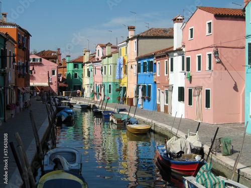 canale a Burano, Venezia © tommicris