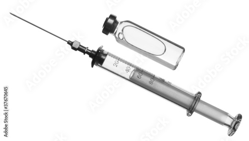 Glass syringe and ampule