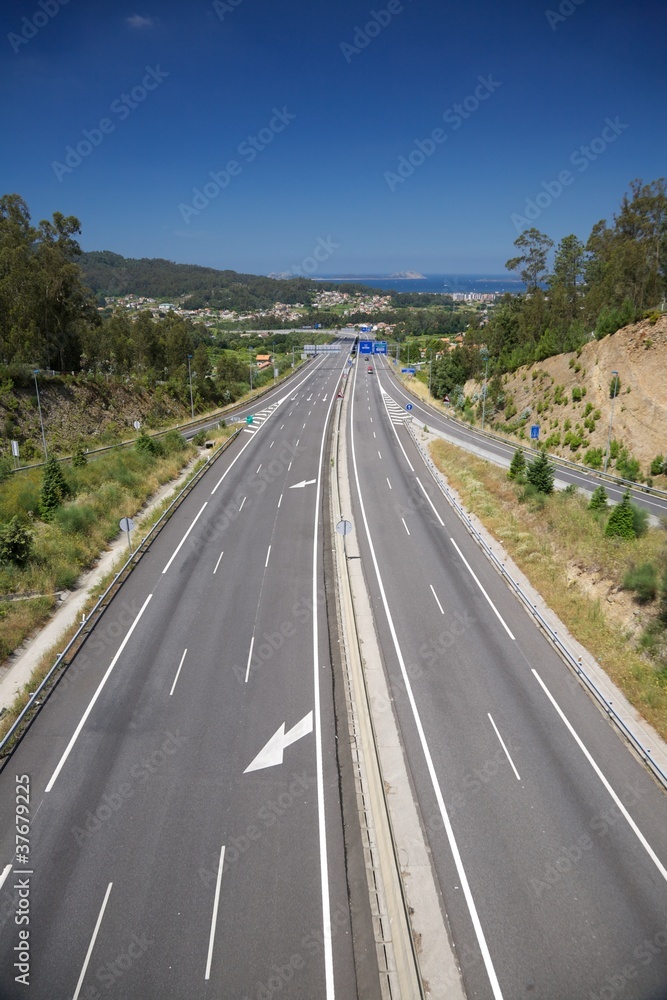 highway to Vigo city highway to Vigo city