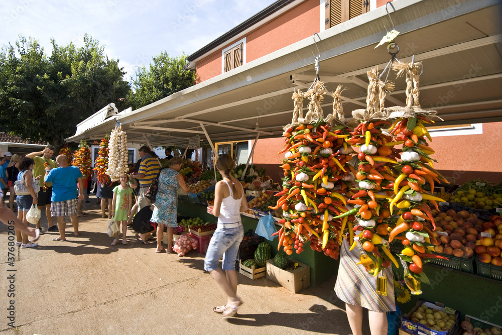 Naklejka premium People on Novigrad market