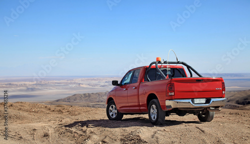 offroad in the desert - Offroad in der Wüste photo