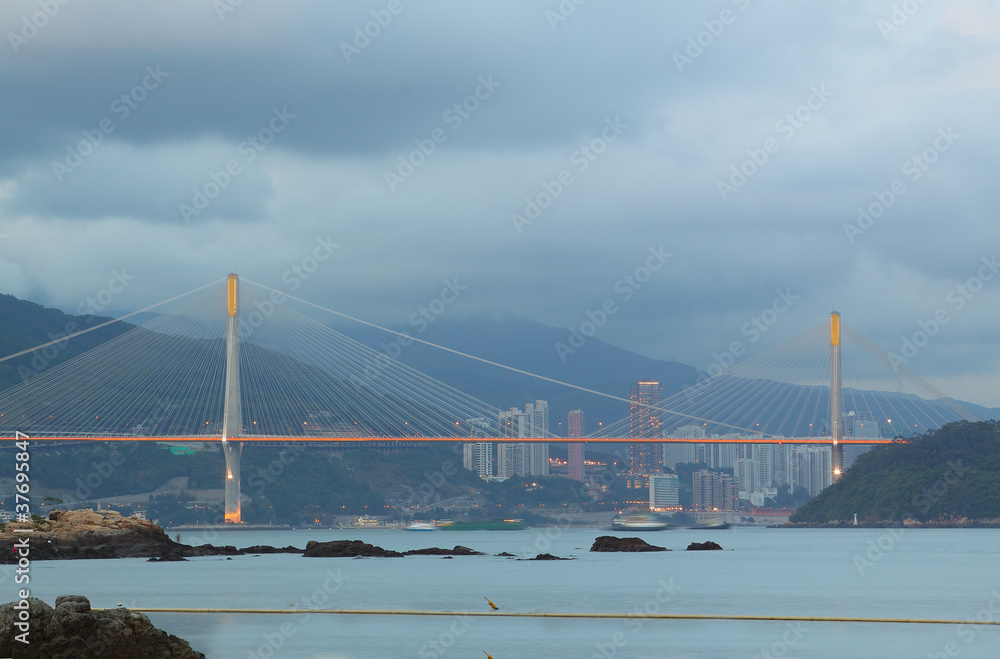 Obraz premium Tsing Ma Bridge at day
