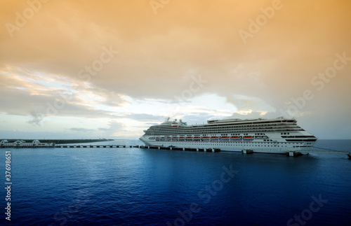 Cruise ship in twilight © icholakov