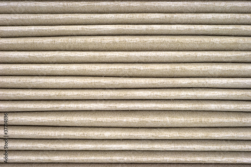 Horizontal grooves on used air filter