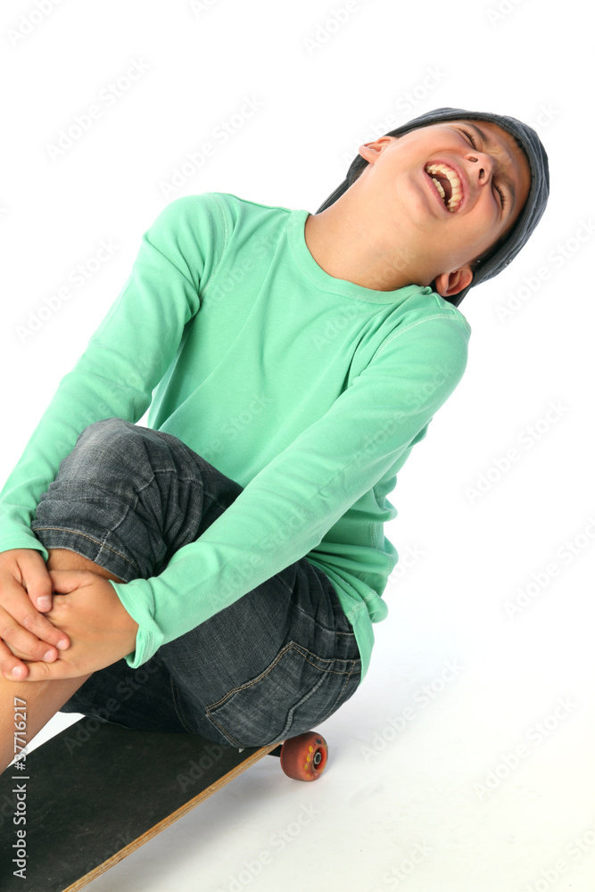 Junge auf Skateboard Junge auf Skateboard