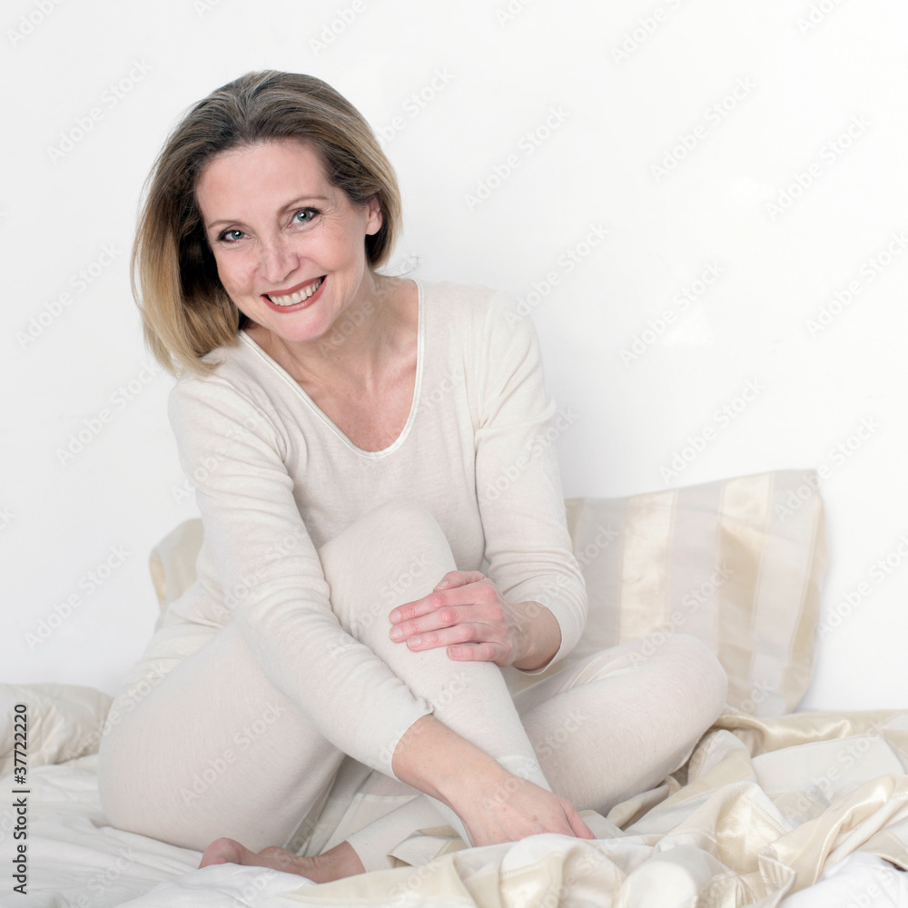 Frau genießt die Ruhe Frau genießt die Ruhe