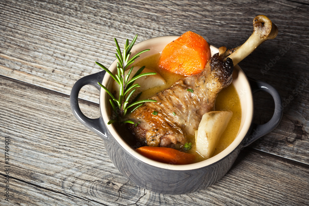 fricassée de pintade aux légumes