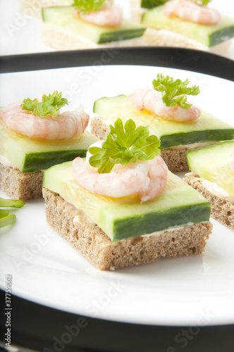 Prawn cocktail appetizer with cottage cheese and cucumber