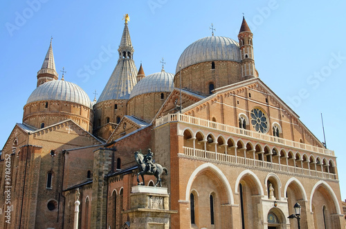 Padua Basilica di Sant Antonio 02 photo