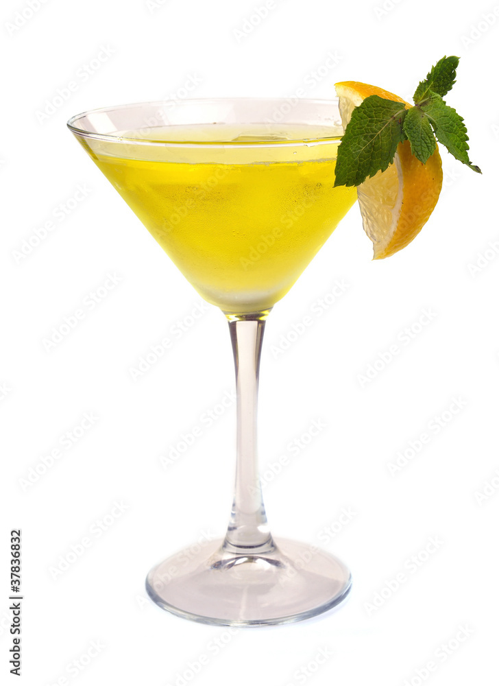 Martini cocktail with lemon and mint Martini cocktail with lemon and mint