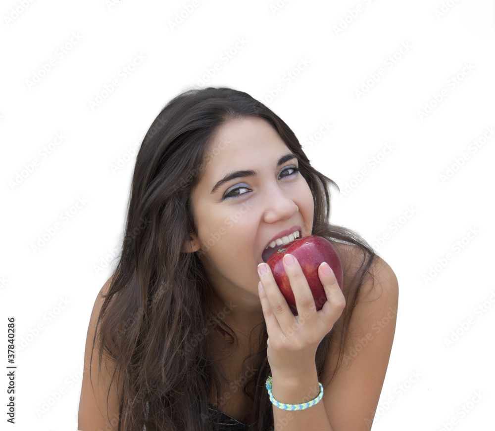 Mujer joven comiendo manzana, isolado sobre blanco. Mujer joven comiendo manzana, isolado sobre blanco.