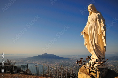 Madonna di San Michele a Monte Faito - Vesuvio sullo sfondo photo