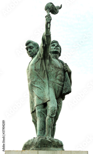 The Hutatma Chowk memorial  ( statue of a 