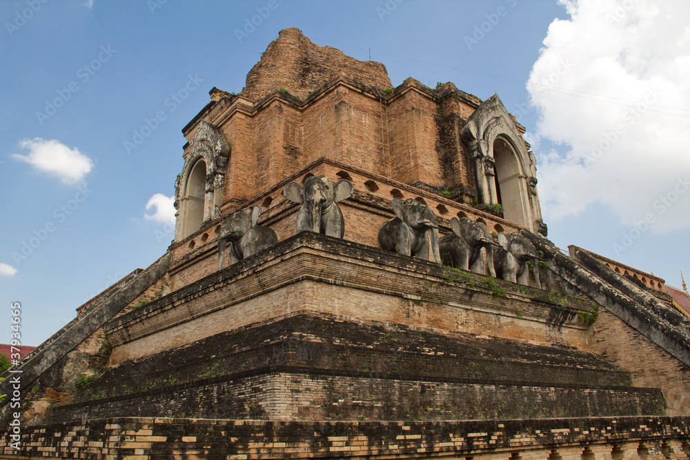 Wat Chedi Luang (Chiang Mai)