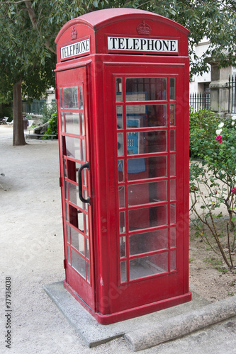 cabine t  l  phonique rouge