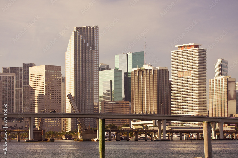 Obraz premium Miami Florida colorful sunrise panorama