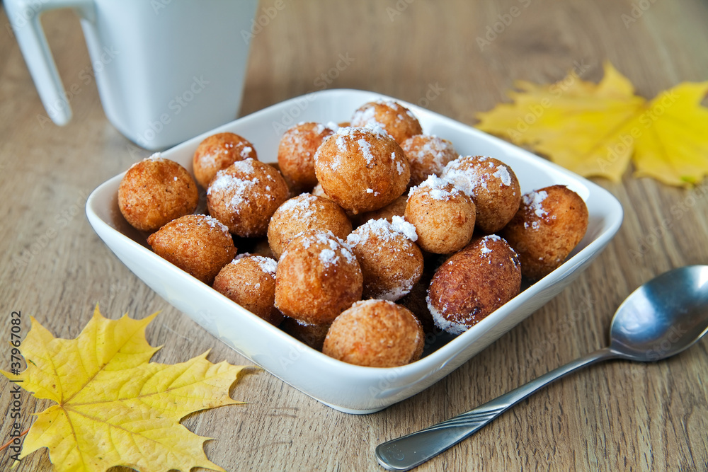 Round Doughnuts Round Doughnuts