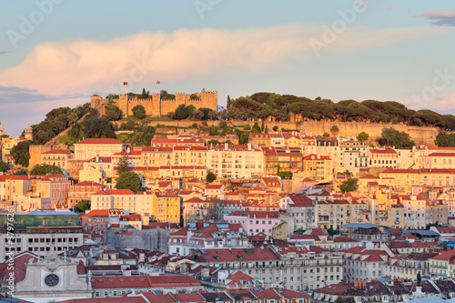 Obraz na płótnie castle Sao Jorge at sunset in Lisboa, Portugal w salonie