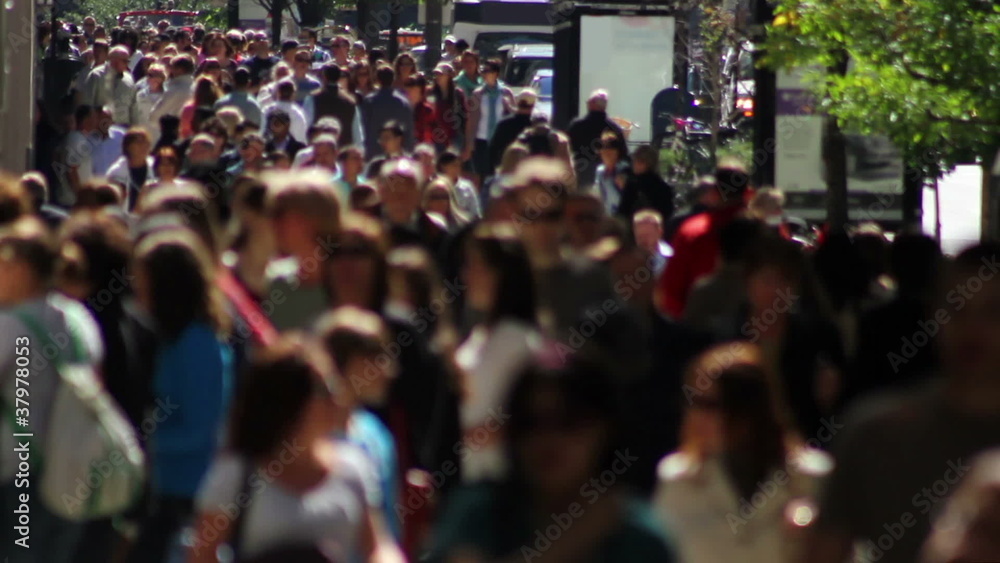 Crowed Sidewalk Crowed Sidewalk