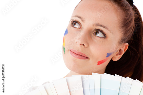 Young woman with a color guide.