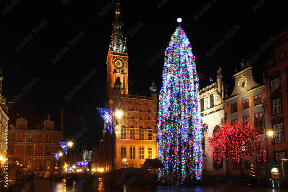 Fototapeta premium night city of Gdansk, Poland. Christmas time.