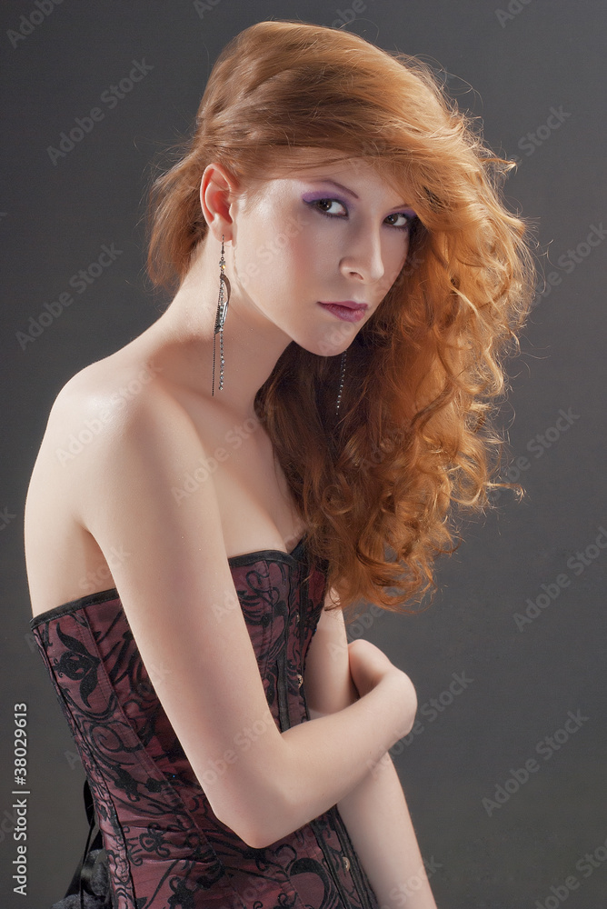 Naklejka premium Beautiful red hair woman