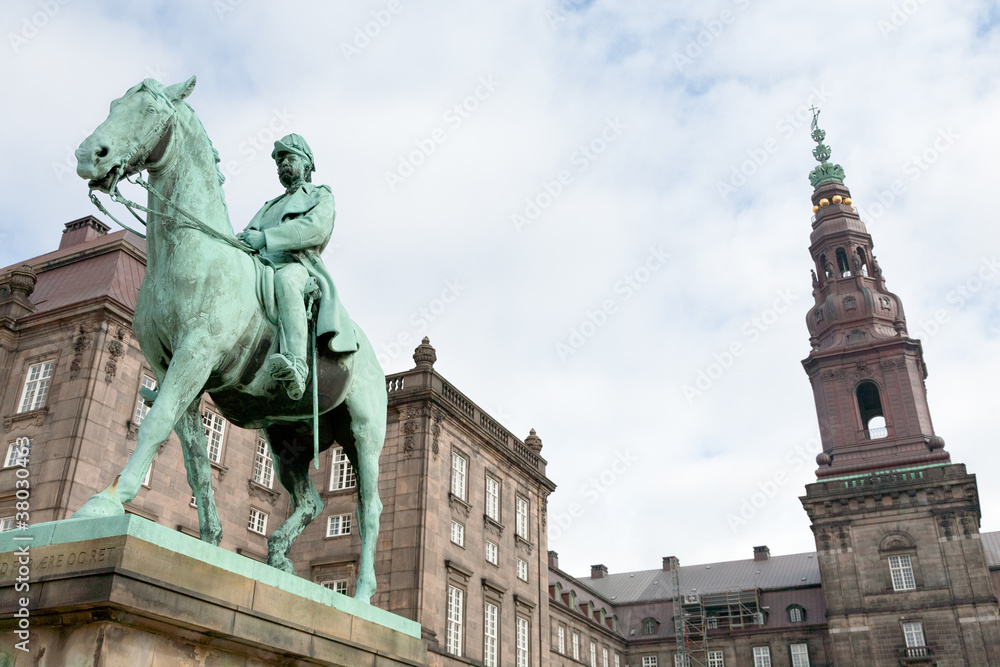 Fototapeta premium Monument in Christiansborg Palace in Copenhagen