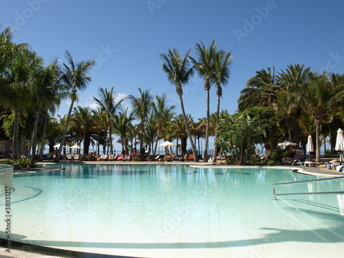 Pool des Hotel La GEria auf Lanzarote