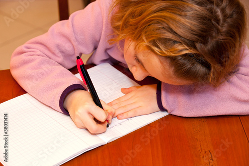 Foto faire ses devoirs