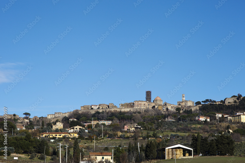 La cittadina di Volterra, Toscana