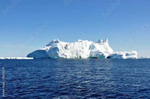 Iceberg © kathoo17