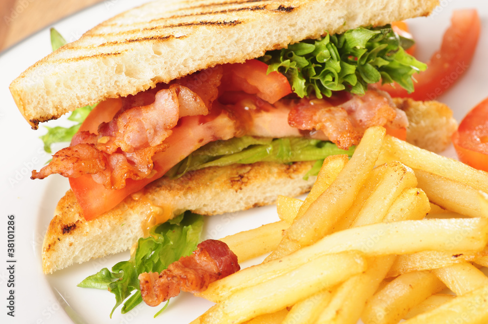 BLT sandwich with french fries BLT sandwich with french fries